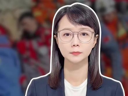 一家四口爬山,妻子高坠死亡。太多谜团还没揭开,警方已介入 #新闻侠 #媒体精选计划 #抖音热评