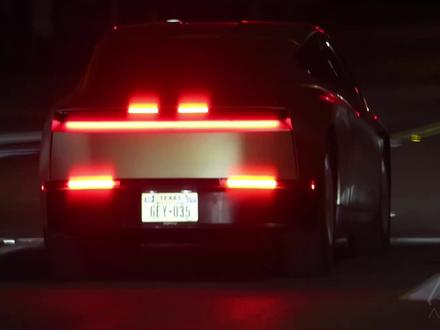 X上可直接交易 Optimus时间线明确 2/15|Robotaxi破300|X上线交易|Optimus时间表锁定#马斯克 #美股 #特斯拉 #fsd #spacexstarship #xai