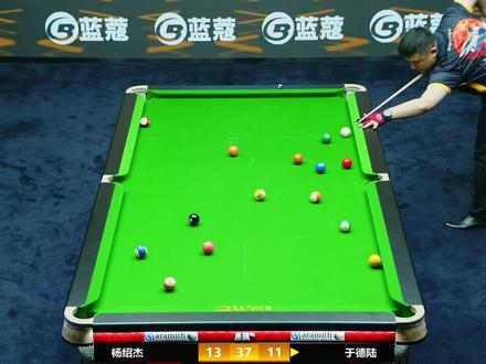 鱼羊五番战打响!两人都咬紧牙关,倾尽所有毫无保留 #于德陆 #杨绍杰 #康溪单挑第五季 #中式台球 #中式八球