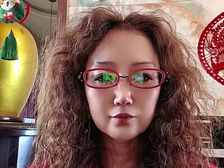 春风得意马蹄疾,万马奔腾迎新春,祝大家马上有财!财源旺,马上有喜笑开颜,马不停蹄行好运。马年如意乐淘淘,马到功成万事成,马上高升事事顺,马踏祥云好运来,龙马精神身体健,金马送福岁岁安#