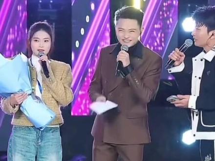 #上热搜 #多才多艺 @抖音创作小助手