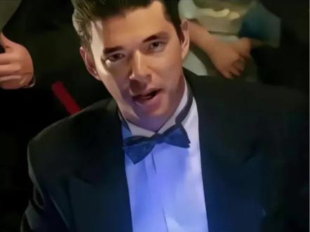 牌没有问题,给我擦鼻血
#我要验牌 #给我擦皮鞋 #牌没有问题 #宅家穿搭