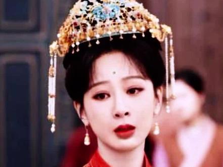 “士之耽兮,犹可说也。女之耽兮,不可说也”氓的思想还是太超前了。其实从田本昌把自己的利益加注在祯娘的幸福上时,他们两个就没有可能了……#家业 #杨紫 #墨#婚嫁