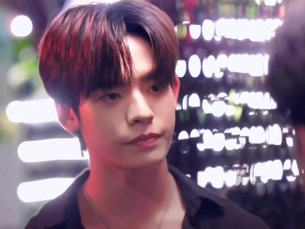 Duang后退的那一瞬间,眼泪都出来了,本来就不自信的🐶😭😭😭#teeteepor #twnpich #porsuppakarn #怦然与你 #泰剧