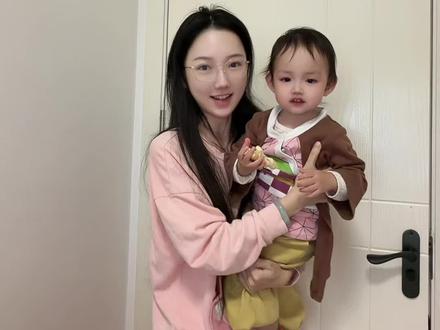 奔四宝妈挑战cos朵莉亚‼️怎么还有一只小猫在追呀hhh~ #王者荣耀 #朵莉亚 #cos #ooc致歉