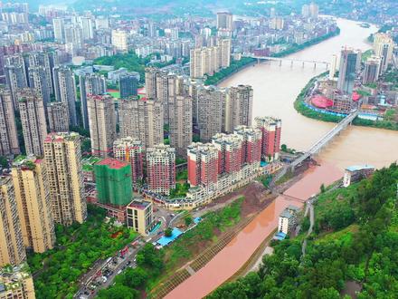 超清航拍 特大暴雨洗涤后的秀美县城 宣汉县城 云雾缭绕风景如画 #达州大暴雨 #宣汉大洪水 #我的航拍时刻