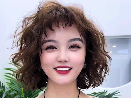 羊毛卷裁剪教程,非常细节,我认为这是我分享最仔细的一次,一定看完保存,下载#素人改造前后 #美发技术分享