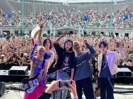 减肥的动力这不就又大了,他身上有种感觉,称之为老公,加油跟老公一样苗条 (๑ᵔ⤙ᵔ๑)#财阀太子爷 #loren李圣俊 #loren #圣罗兰 #撕漫男 @抖音小助手