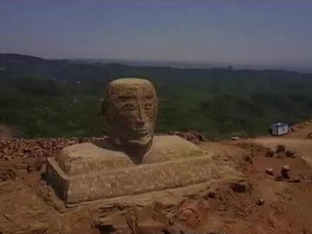 清川带长薄,车马去闲闲。流水如有意,暮禽相与还。荒城临古渡,落日满秋山。迢递嵩高下,归来且闭关