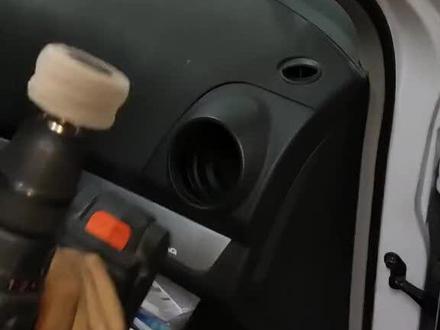 给小车换个奔驰出风口#改装#奔驰#修车#汽修