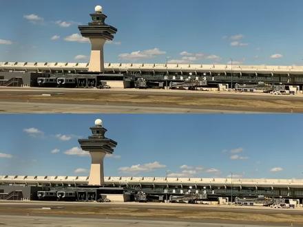 华盛顿杜勒斯国际机场,摆渡车很有太空感