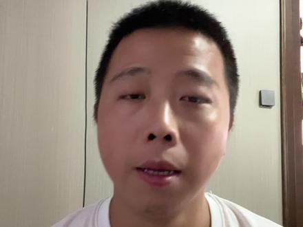 “你看到谁开枪的了吗?”
“我看不清,他站在阳光下”
#拒绝造谣诋毁