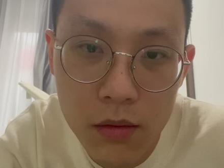 某银行董事长的话确实让人感动恶心#银行