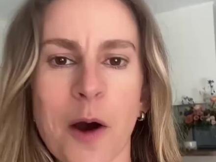 她怎么到现在才知道? #热点 #知识 #知识分享 #故事 #奇闻