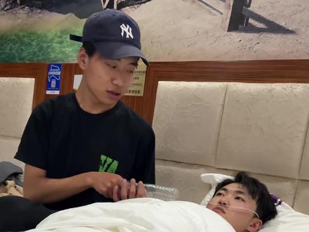 青岡玉米糯又甜,內蒙園區割懶弦
記者@XL 攝影@阿寒 #西北刀客