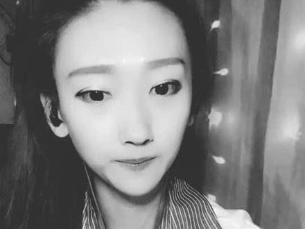 《沙漠骆驼》记词对我来说已经越来越难了,根本记不住 😂