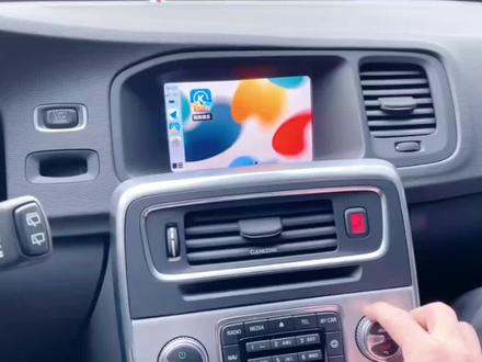 开了六年的沃尔沃竟然可以用苹果无线Carplay??? 经典沃尔沃V60的科技新生
-当经典遇见未来,老款沃尔沃V60迎来了它的科技革新。不再只是路上的风景,更是科技与便利的代名词。
-无线连接,让驾驶更自由。苹果CarPlay与华为HiCar的加入,让手机与爱车无缝对接,无论是导航、音乐还是通话,一切尽在指尖掌控。
-音质如初,纯粹享受。在升级的过程中,我们精心保留了原车的音质,确保每一次播放都能触动心弦,让旅程中的每一刻都充满旋律。
-瓦罐之美,内外兼修。最美的不仅是它的外观,更是那份对细节的执着和追求。中控的升级,让操作更加便捷,同时也保留了原车的那份原汁原味。
-匠心独运,只为更好的你。专业的团队,细致的服务,确保升级过程无损安装,让你的V60在保留经典的同时,也能享受到科技的便利。
#沃尔沃 #沃尔沃v60 #沃尔沃s90 #瓦罐车 #carplay