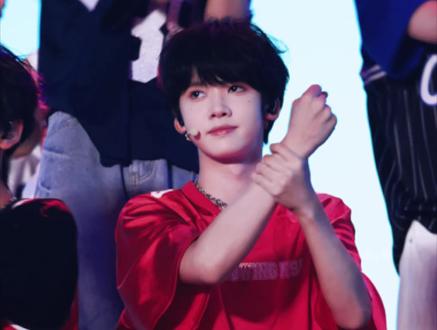 忽然之间让我们开始心动 #直拍 #张奕然 #心动 #tf家族