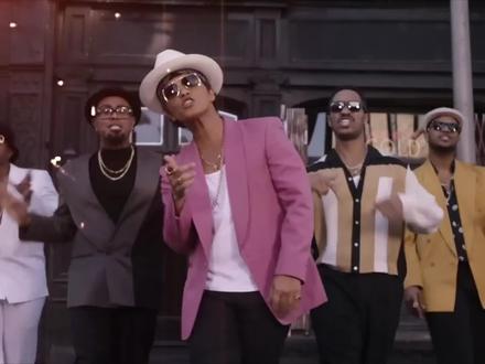 “火星哥”Bruno Mars:欧美乐坛顶流“小猫王”,6张专辑,16座格莱美,两次站上超级碗中场秀#火星哥 #欧美音乐 #人物故事 #brunomars #音乐