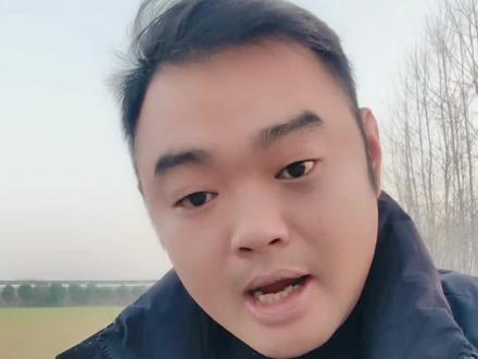 最像一个人的两个人对话#老百姓关心的话题 #农村人