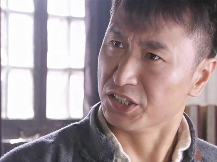 孙玉田还没白菊花看的明白! #铁道游击队