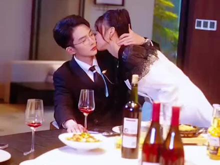 #王者的coser还是太权威了#王者全英雄cos排面拉满#王者新英雄六耳大禹王维官宣#因为一个片段看了整部剧 #好剧推荐