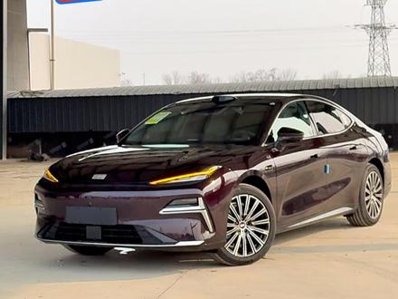 沉浸式体验星耀8·远航家 #中国中高级插混轿车冠军 #星耀8远航家 #吉利银河星耀8