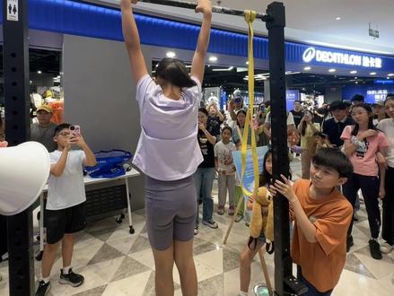 20个标准引体向上7岁小孩姐,她说她发飙了🤣做了42个摆浪引体
#迪卡侬中心城健身社群
#迪卡侬深圳福田领展中心城
#迪卡侬深圳健身社群
#迪卡侬深圳引体向上挑战赛#引体向上比赛