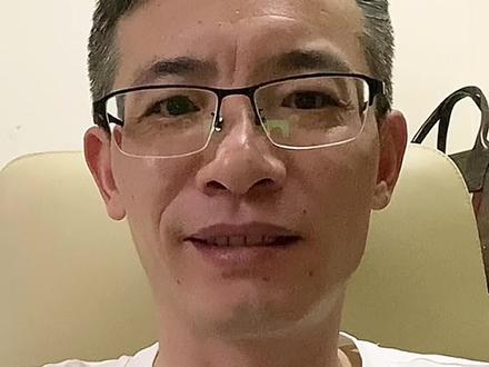 刚刚收到短信,我还以为是网购退款呢,打开一看,结果令人哭笑不得。。。