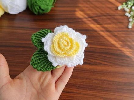 别致玫瑰花装饰挂件钩织教程 #钩针编织 #钩针 #手工 #钩织