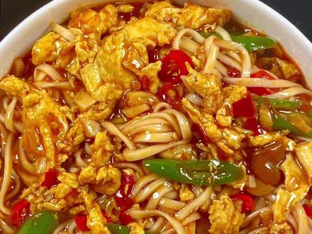 谁研究的面条怎么能这么好吃#亲手制作美食 #家常便饭最养人 #动手自己做美食 #健康美食自己做 #家常便饭吃得香