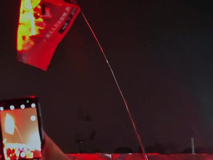 甜玉米!牛!!!#雷朋 #演唱会 #lp