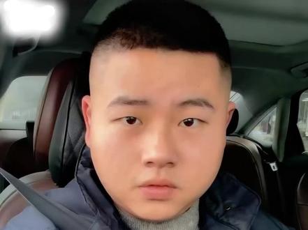 2026.1.1昆明今日金价1016一克 坐标昆明,今天黄金回收1016一克!今天是星期四~“国际金价”今日开盘第四天;目前“国际金价”实时在970一克左右(北京时间7:35),人家给你报990一克、1000、1022多一克的都有❗️❗️❗️亏这么多收你的难道你不怀疑吗??你想黄金出价高点,他们就是抓住你这心理,给你报一个很高的价格,但是到了实际回收的时候就要开始套路你了!你心里只会想着我知道自己多少重量怎么可能坑我😅
💥高价回收是最常见的套路,黄金回收市场价正常回收减(3-7)一克,那么有的商家为了吸引你,给你报价990,甚至1000、1022一克多都有!你看到这么高的价格在和我们正常出价的对比,脱口而出的第一句话都是“太低了”,马上肯定是选择那些高价的,这正中了高价回收的套了,到了现场回收,不是纯度不够就是克重不对或者收取手续费,反正不会让你真的拿到那么高的利润。毕竟做生意都是想赚钱的,因为真的按照他们这个报价给你算,不仅不赚钱还要倒亏。。。。
💥有的小伙伴就是因为第一次出手黄金被他们套路回收的各种坑,更多的就是黄金纯度不够,只要不是十几年之前或者手工打造的黄金不会纯度不够的,这点一定要记住,还有就是那些需要收取手续费的也是坑,只要是正常回收都是不会收取手续费!
✅所以遇到那些高价回收的一定要注意,他们就是在利用你想卖高价的心理给你报高价,等到了回收了的时候就是各种套路,像我正常回收说好的是什么就是什么,绝对不会变不会套路!我在昆明做黄金变现,真诚可靠、实报实收,不虚报高价,不玩套路!
#今日黄金回收多少一克 #金价今日多少一克 #黄金回收价格今天多少一克 #昆明黄金回收 #昆明黄金回收多少一克