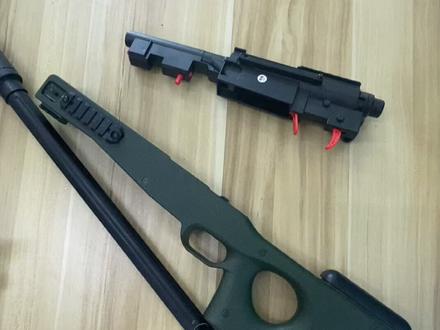 #抛壳awm#抛壳#玩具枪#维修,如果运输途中铁片掉落的安装方法#洛臣玩具枪