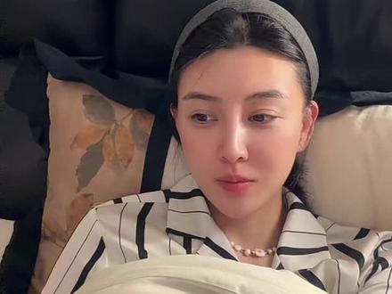 大家,谁能告诉我?美女疑惑中……#明珠到家