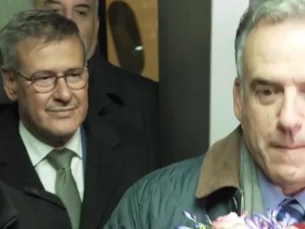 乌拉圭总统:此次访华重点在于加强双边关系以及政治、商业、学术与文化交流。#总台高端访谈 #乌拉圭总统访华 #乌拉圭