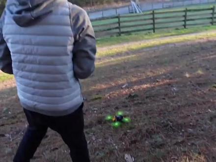 mck大神操作,这也太秀了吧#穿越机 #无人机