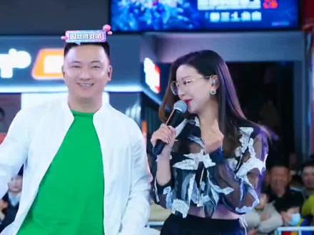 @莎妞妞🍀6点28分户外直播 @李浪浪 #正能量才艺主播歌手 #祝你一路长虹