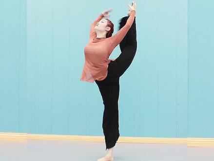 真正的姐妹有腿一起踢快艾特你的姐妹来学这个踢腿合集