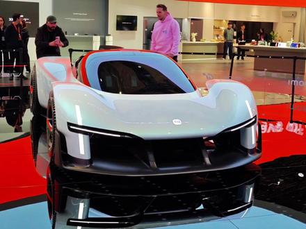 小米超级跑车 Vision GT 真车实拍,确实帅! 希望大家早日都能开上!#小米VisionGT