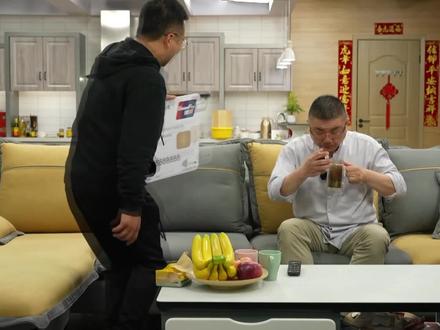 农商银行三代社保卡来啦!社保功能+金融服务一卡通,更方便,更好用~
下载“江苏农商银行”App,还可以把社保卡“装”进手机里哦~#江苏农商银行#社保卡#手机银行