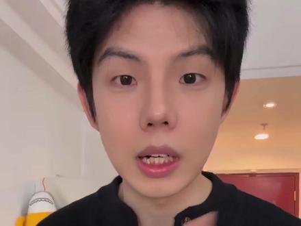 完了闺蜜、最适合社恐人士的认识小帅方法还是给你学到了 #内容过于真实 #闲聊dd #情侣#小鳄鱼hay #国内尬聊