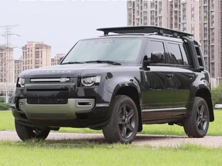 都说路虎故障率高?柴油卫士体验一下吧~#路虎卫士 #天津港平行进口汽车 #硬派越野