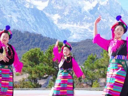 德钦县第九套民族广场舞—《念青卡瓦格博》#梅里雪山#德钦#民族文化#德钦弦子