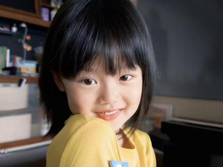 我们母女两都剪短头发啦~但是都是能扎起来的短发,锁骨发#锁骨发 #短发发型