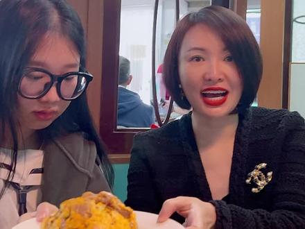 星期六的午餐#茶餐厅 @高矮胖瘦 @車來車往