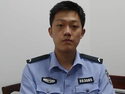 #热门 #警察 #警民dou平安 #平安守护 #全心全意为人民服务 #噪音 #噪音扰民 生活噪音、工地噪音如何维权?警察小哥哥告诉你。@DOU+小助手 @DOU+上热门