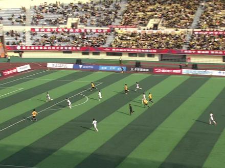 第10分钟,梁平16号彭柯破门,梁平1:0忠县#2025重庆城市足球超级联赛 #渝超来了 #渝超联赛