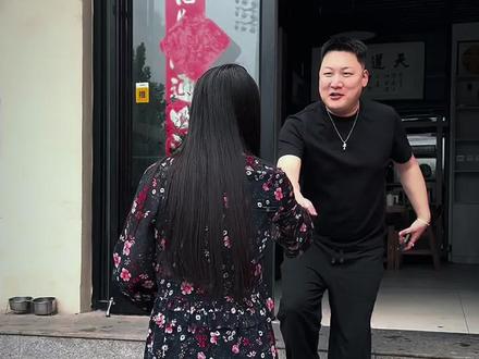 是谁家的才子动了情,6台国礼出京城#红旗#红旗国礼
