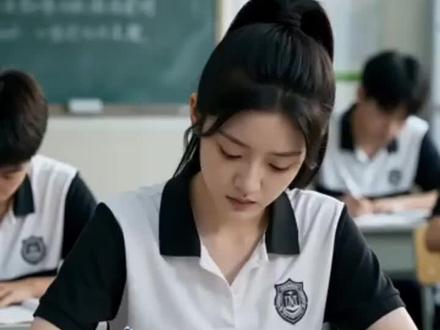 这里短篇漫画太刺激,全篇60章,一口气看完